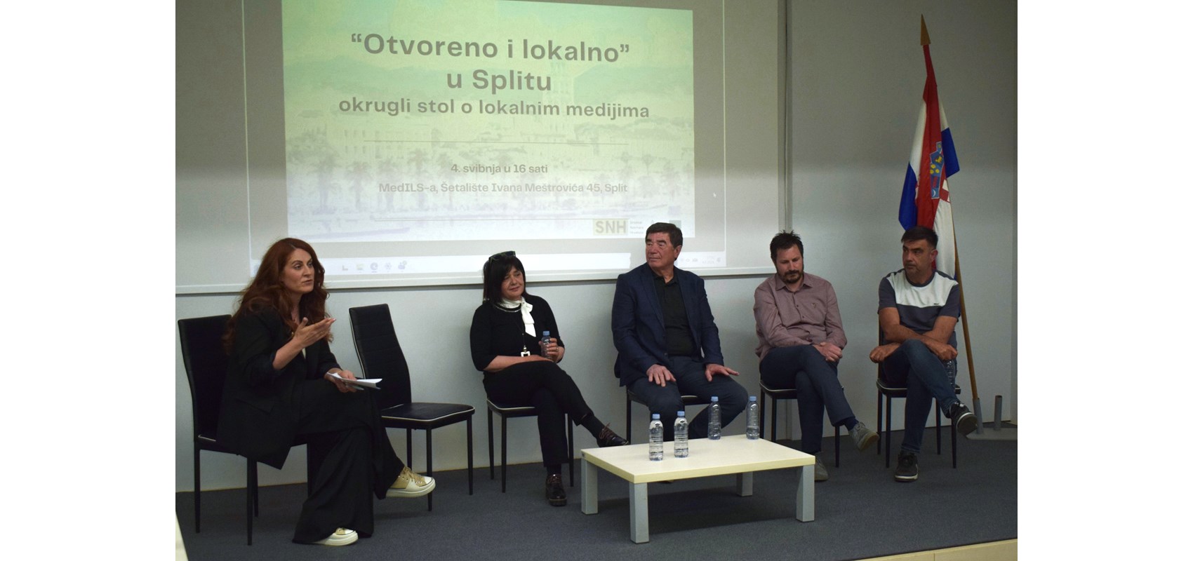 Održan okrugli stol „Otvoreno i lokalno“ o izazovima lokalnih medija i ulozi zviždača